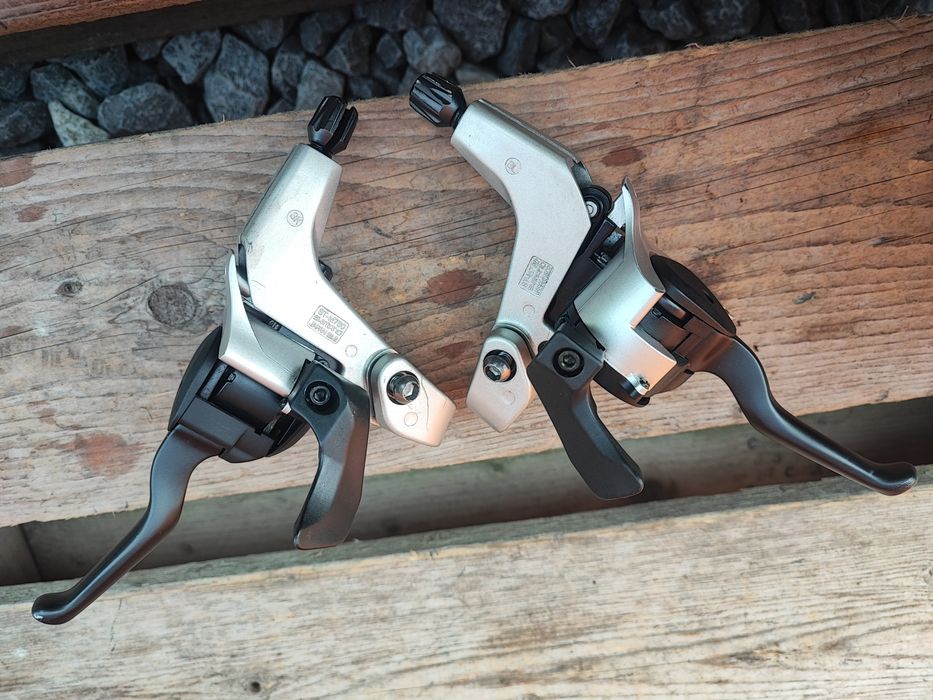 Klamkomanetkami rowerowe Shimano Deore XT M760 Dual-Control 3x9 Retro