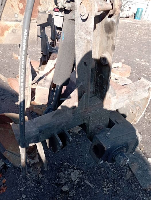 Продам плуг оборотний