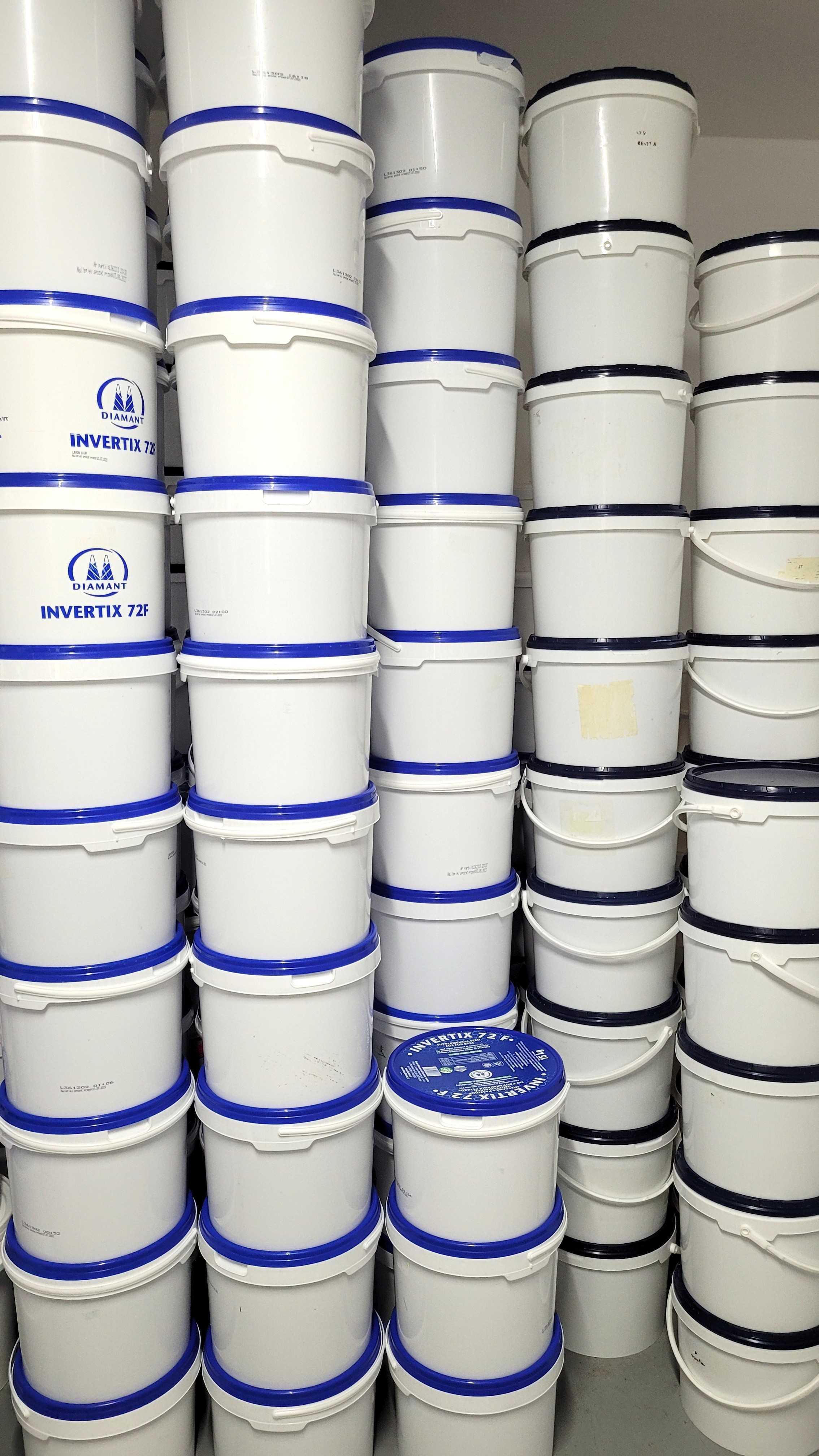 wiadra plastikowe 10l z pokrywką czyste myte do produktów spożywczych