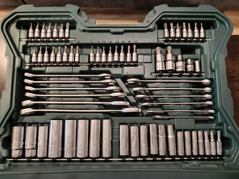 Klucze Brüder Mannesmann M98430 Walizka 215 el. idealne na prezent