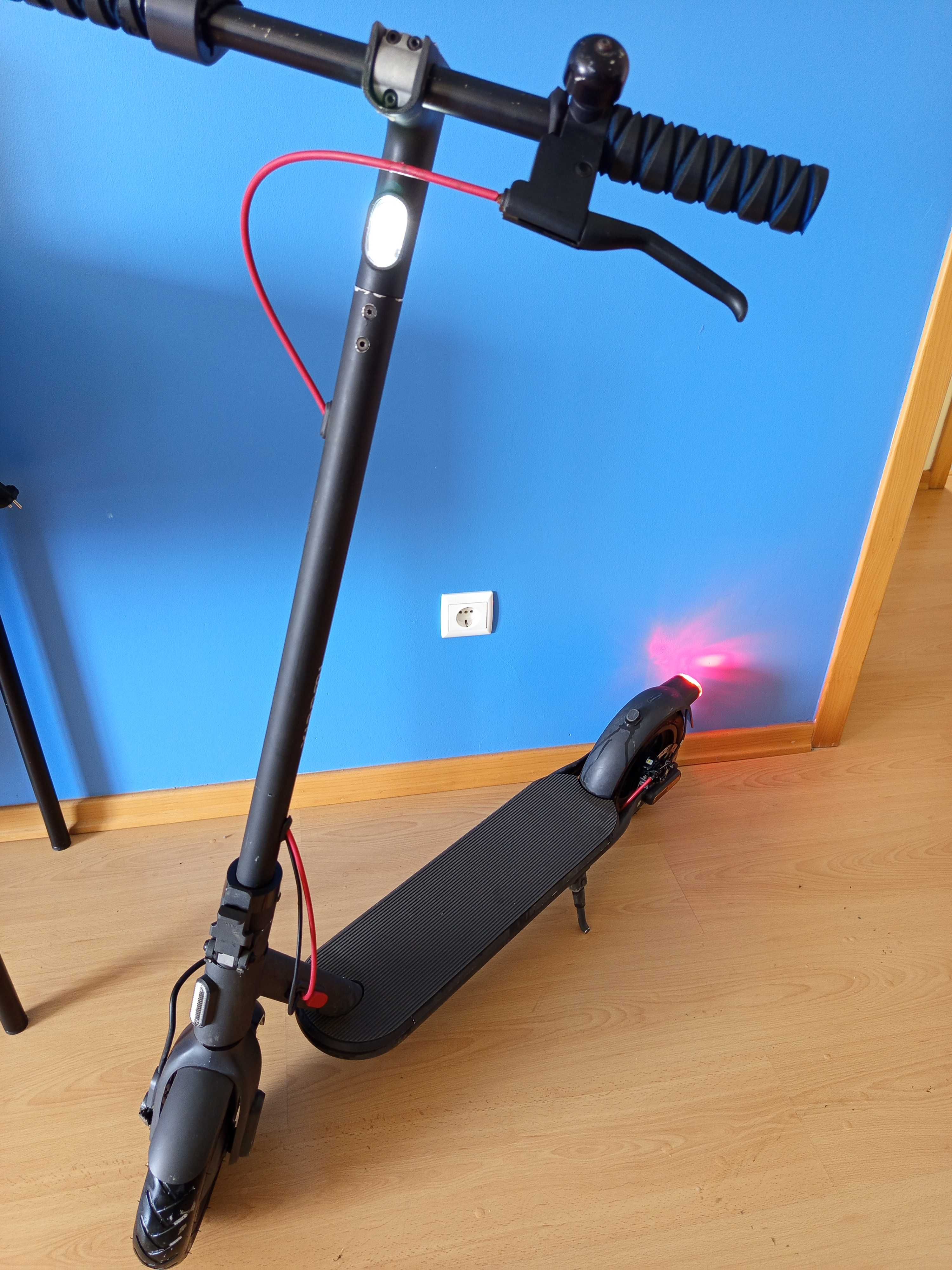 Trotinete XIAOMI MI 4