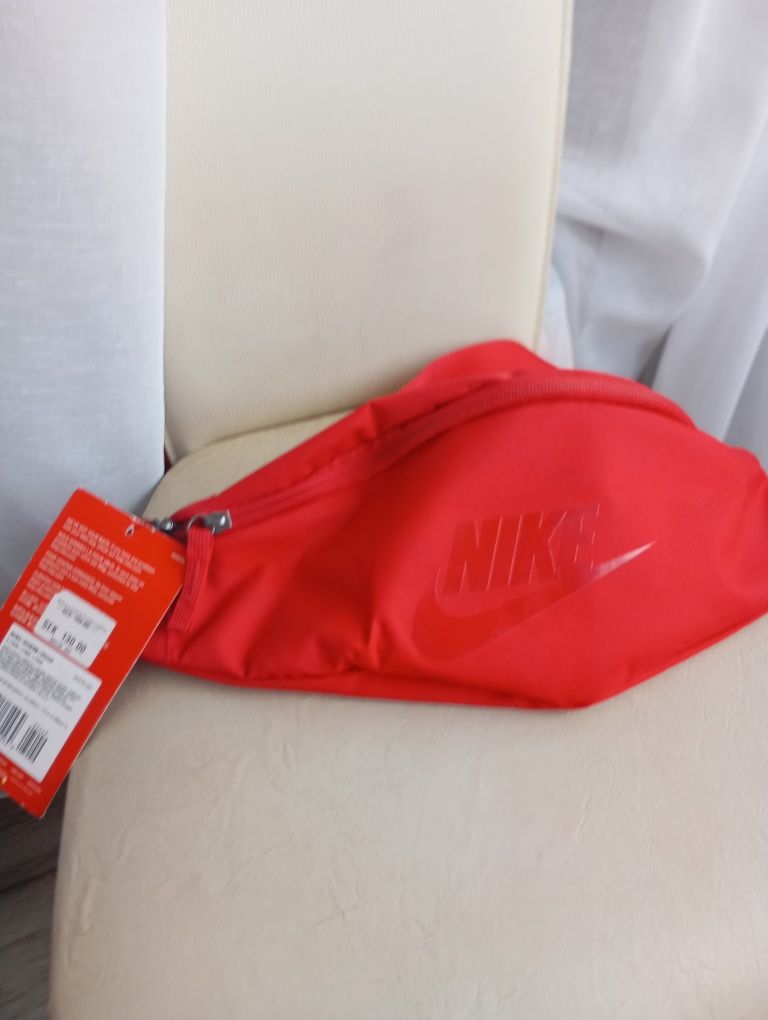 Сумка бананка Nike