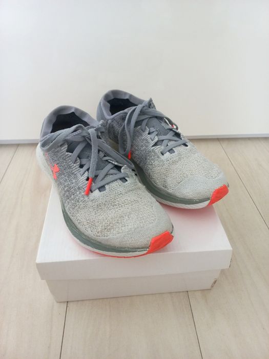 Under Armour buty treningowe do biegania r.40 wkładka 25,5cm