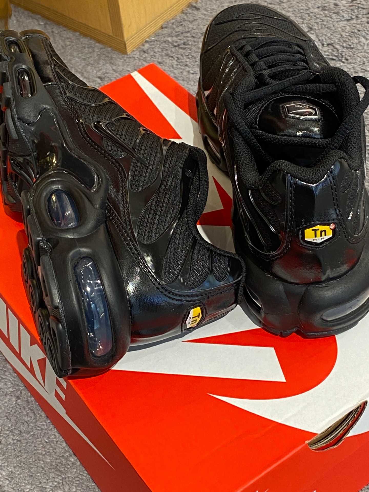 Buty męskie NikeAirMax Plus White nowy z metką R.45