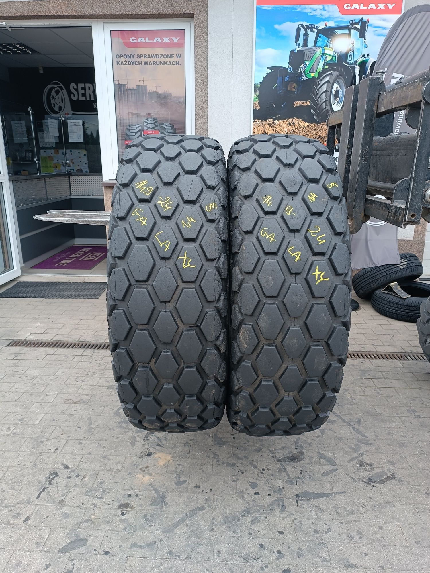 14.9-24 Galaxy Diamond Tread R-3  14.9R24