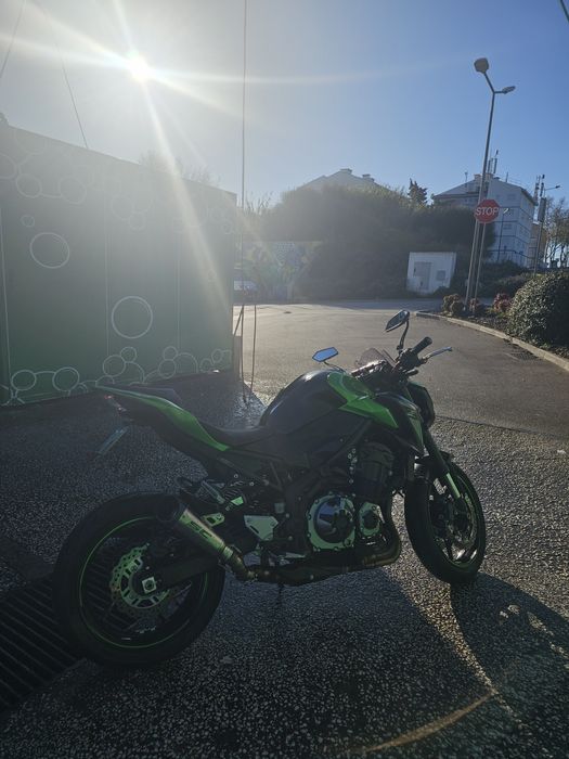 Vendo Kawasaki Z900