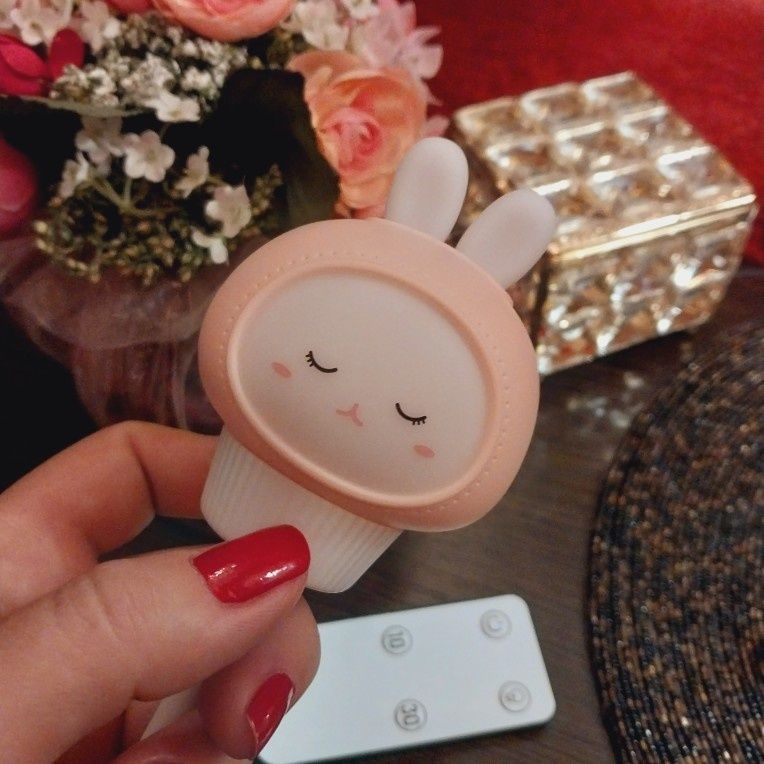 Lampka dla dzieci dla mamy karmiącej 

Must have każdej nowo upieczone
