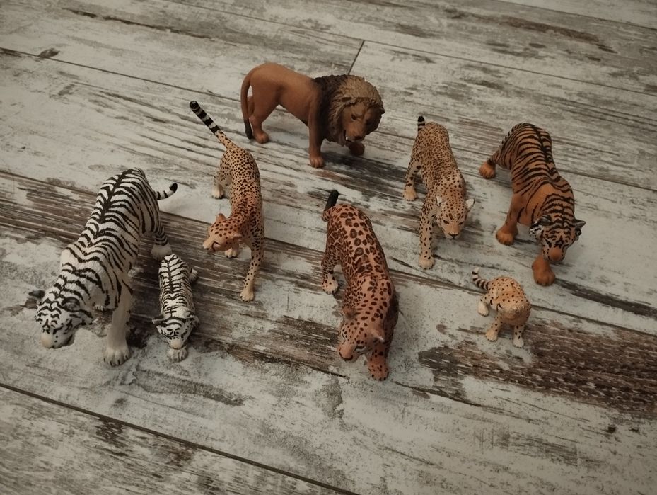 Schleich - figurki dzikich zwierząt 8 szt.: lew, tygrys, lampart