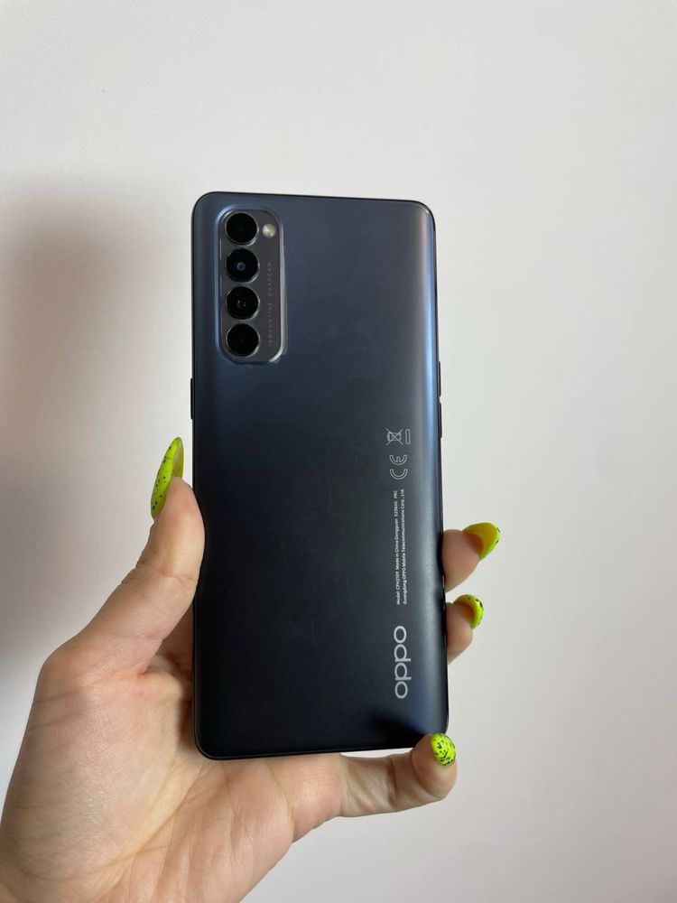 OPPO Reno 4 Pro.