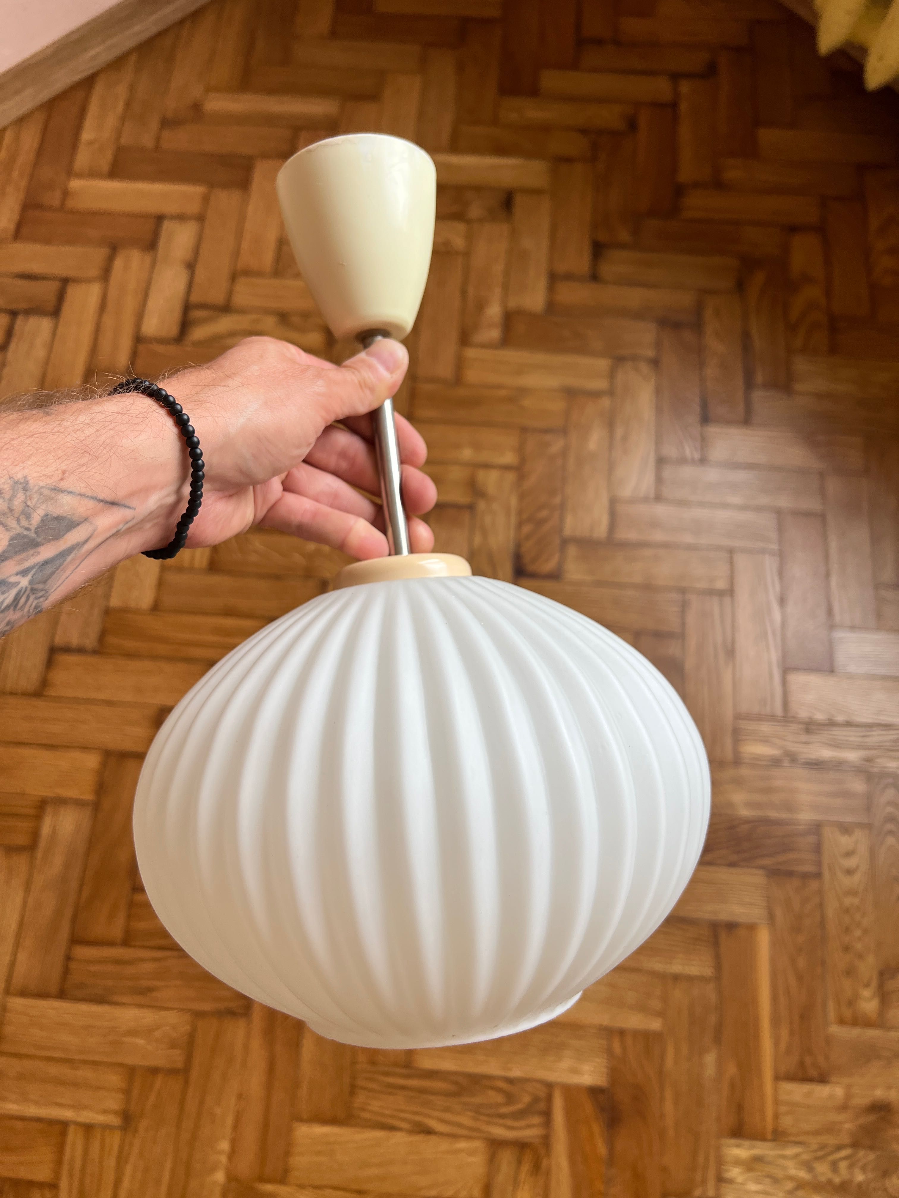 Lampa sufitowa retro, PRL stylowa biała jak nowa