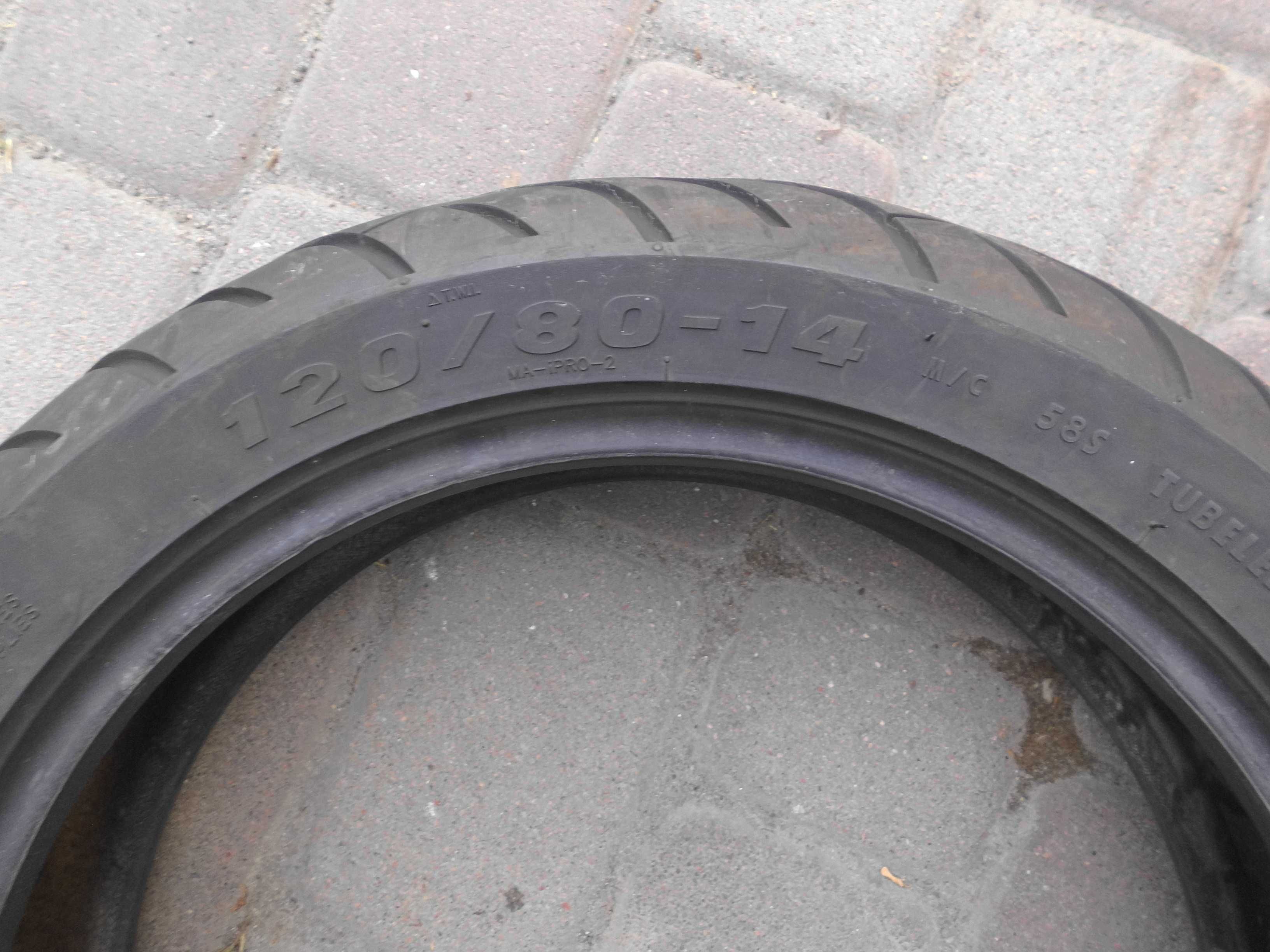 120/80 R14 Maxxis