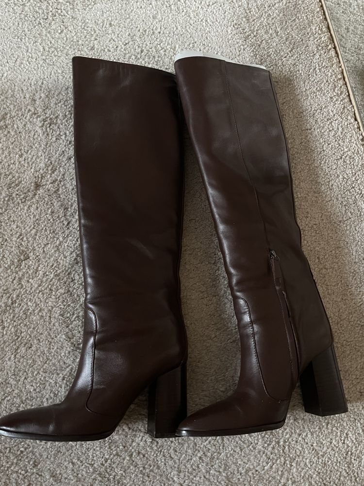 Kozaki marki Massimo Dutti