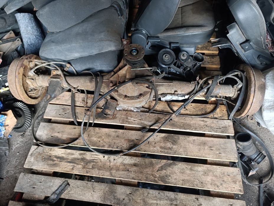 Задний мост в сборе (4,875) Мицубиси л200