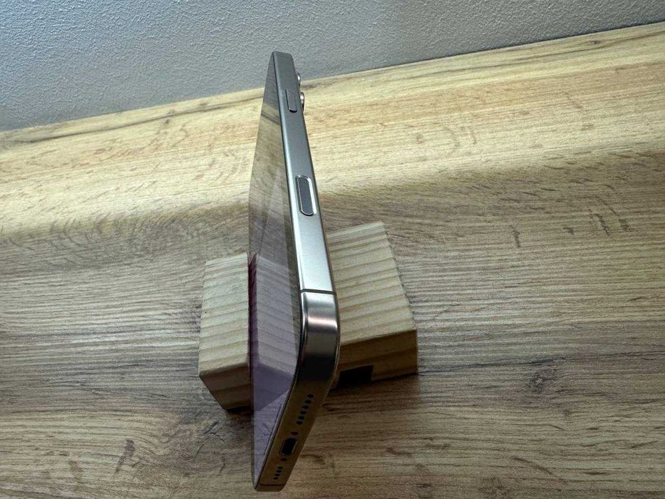 iPhone 16 Pro Max 256Gb Desert Titanium Neverlock фізична сім