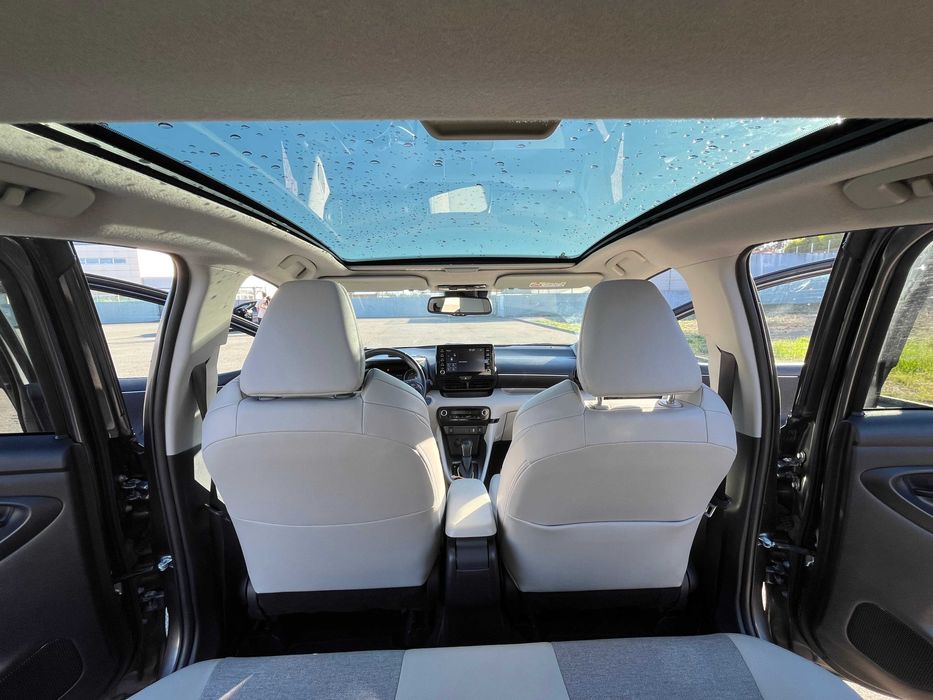 Toyota Yaris 1.5 HDF Hybrid 2023 – Excelente Estado