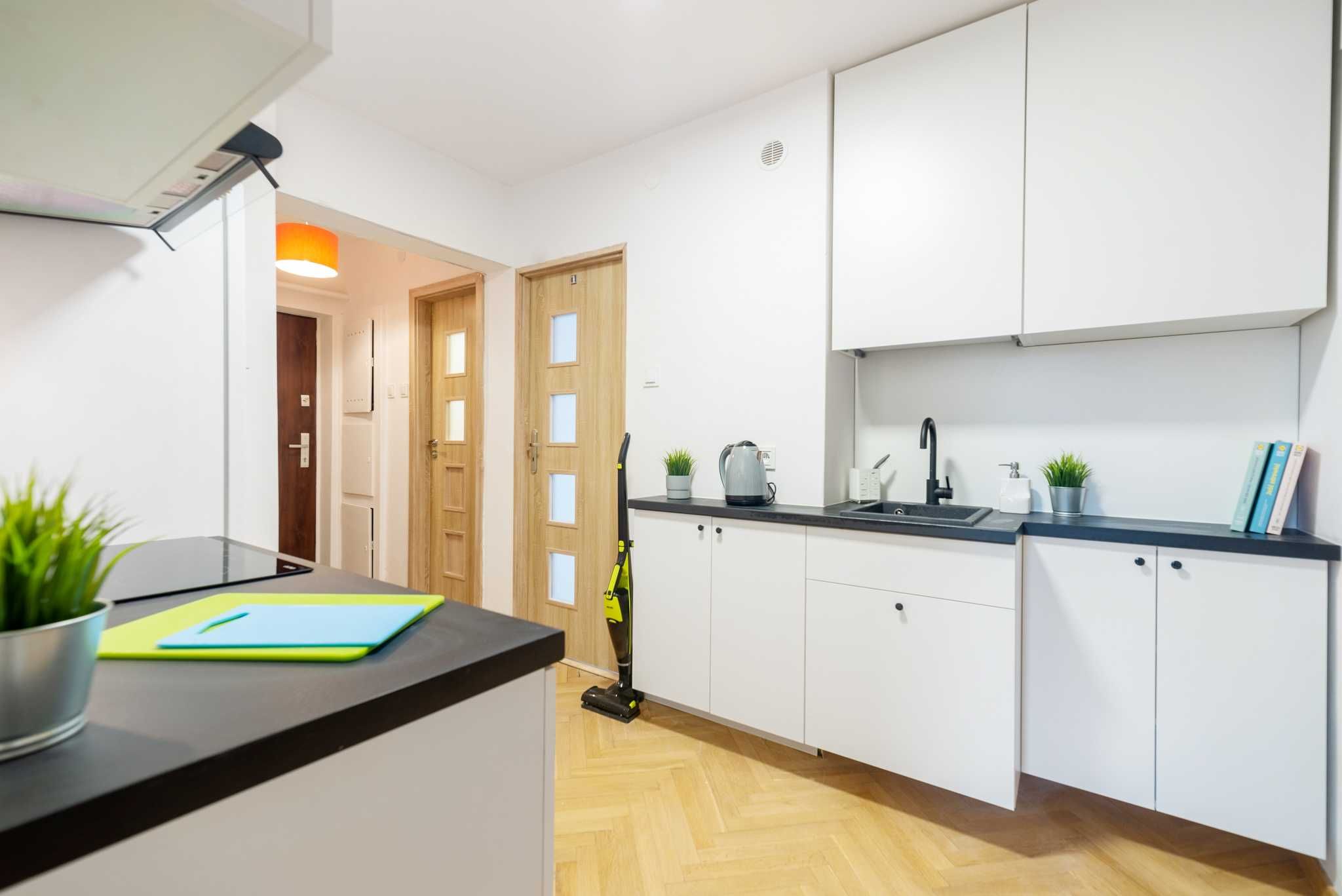 Pokój jednoosobowy Gdynia blisko SKM i centrum- 1600 zł całość