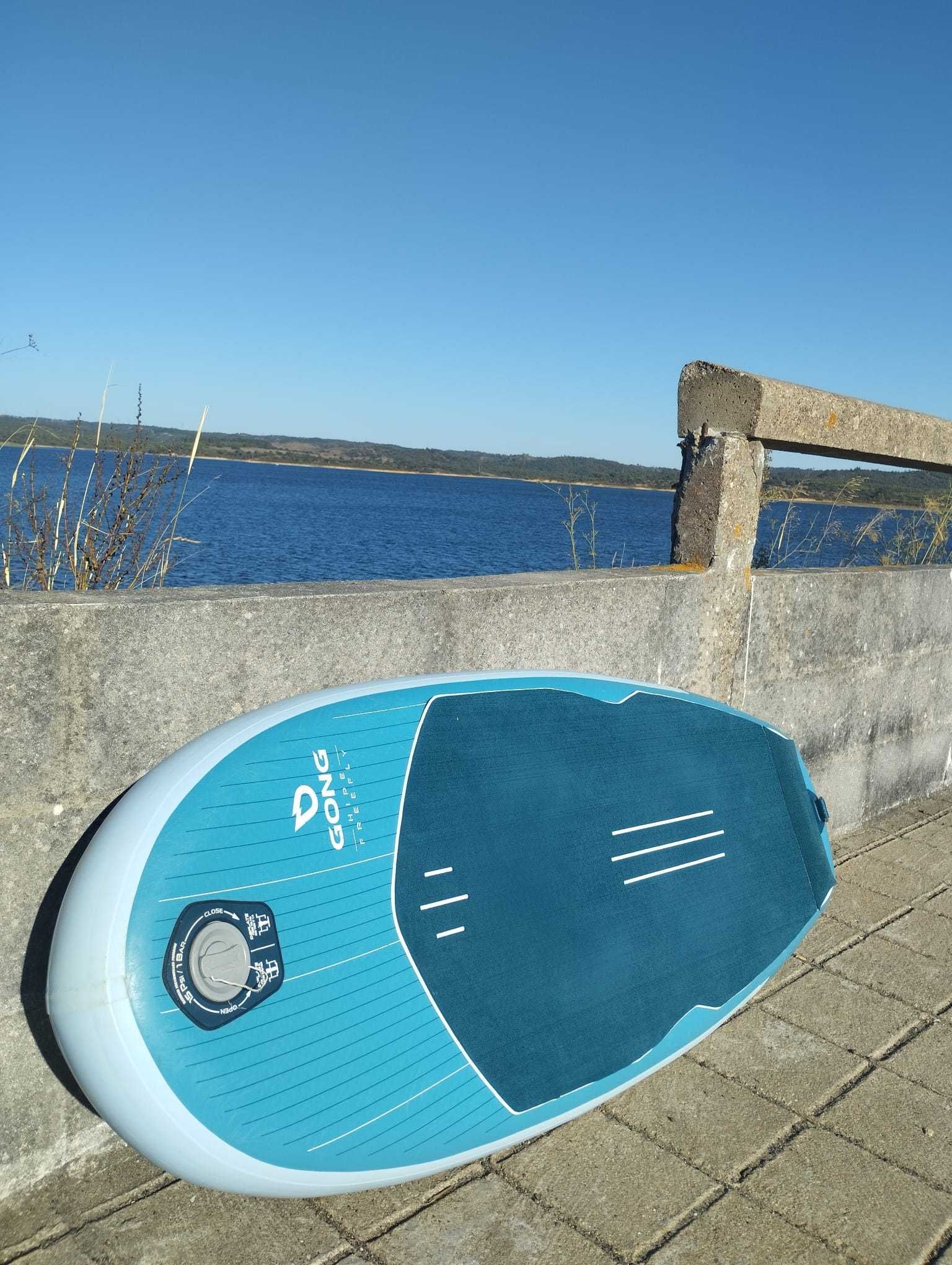Prancha wingfoil insuflável Gong 4'8 Hipe Freefly 77L