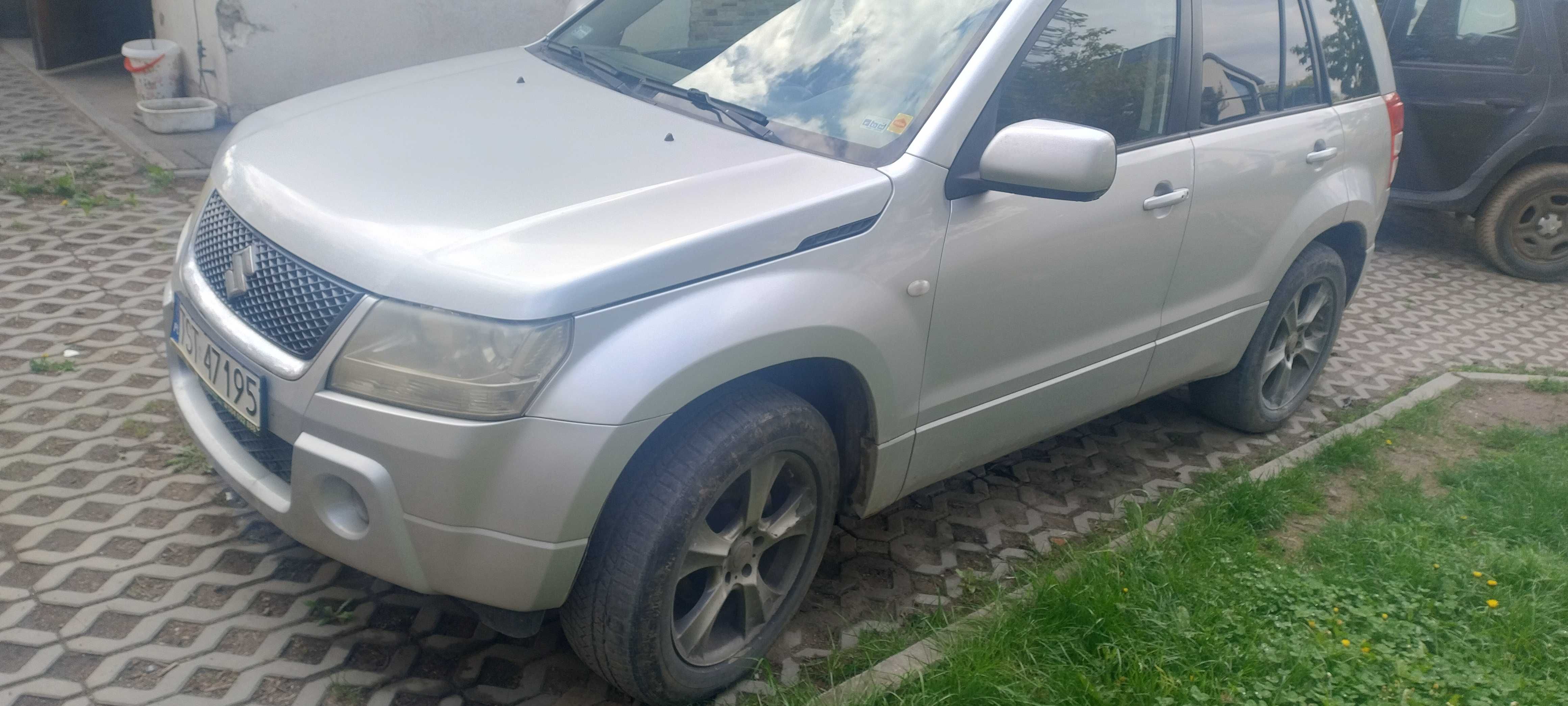 SUZUKI GRAND VITARA II 2,0 B-gaz hak klimatyzacja