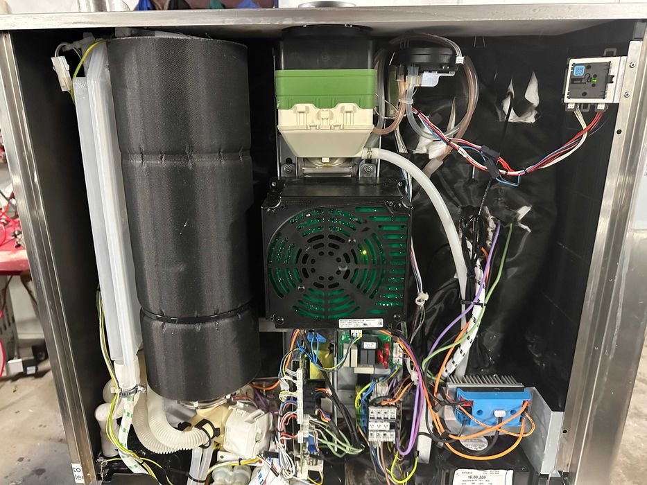 Piec konwekcyjno-parowy iCombi Pro 6 GN 1/1 G RATIONAL