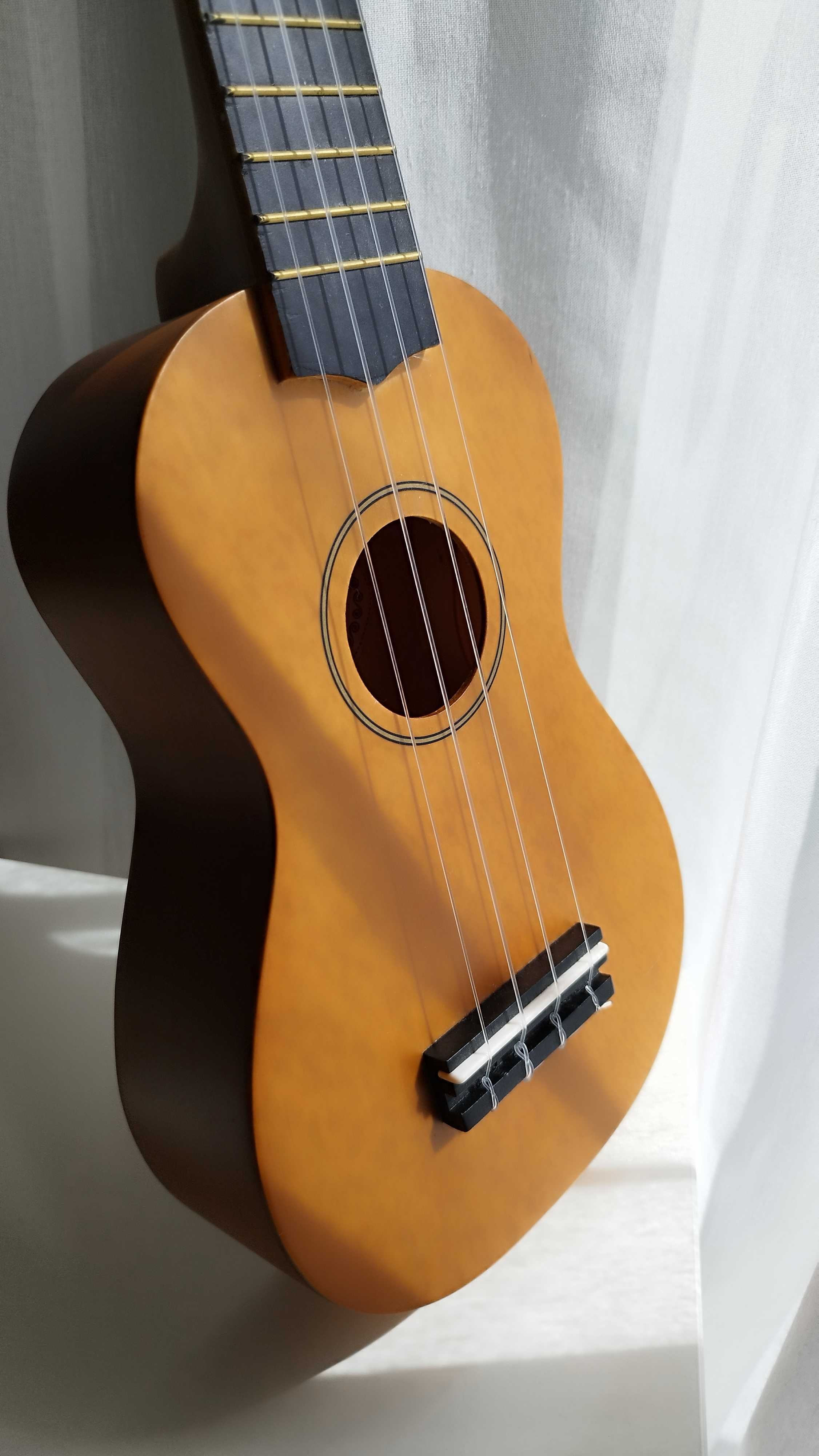 Ukulele Korala UKS-32