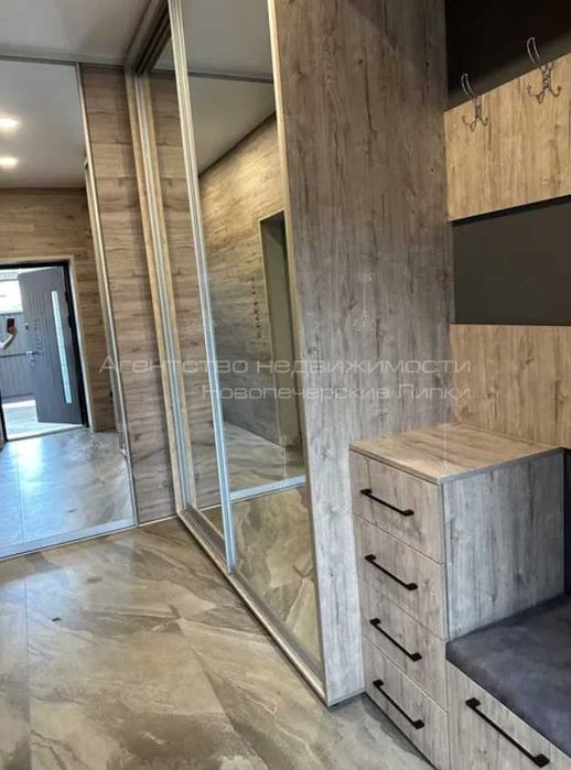 Оренда автономного 5 кімнатного будинку 180 м2 - Крутогорна, 2 Київ