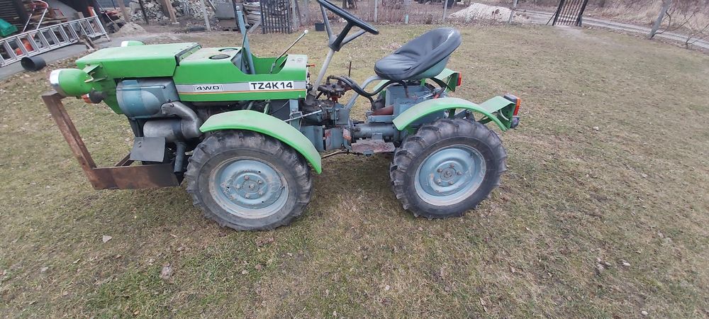 Traktorek ogrodniczy tz4k14