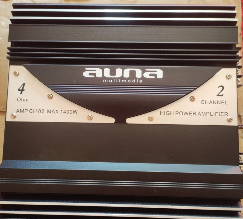 Підсилювач звуку автомобільний AUNA