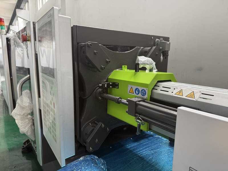 Термопластавтоматы Yizumi ,UN120A6, Электрический гидбрид СУПЕР ЦЕНА!!