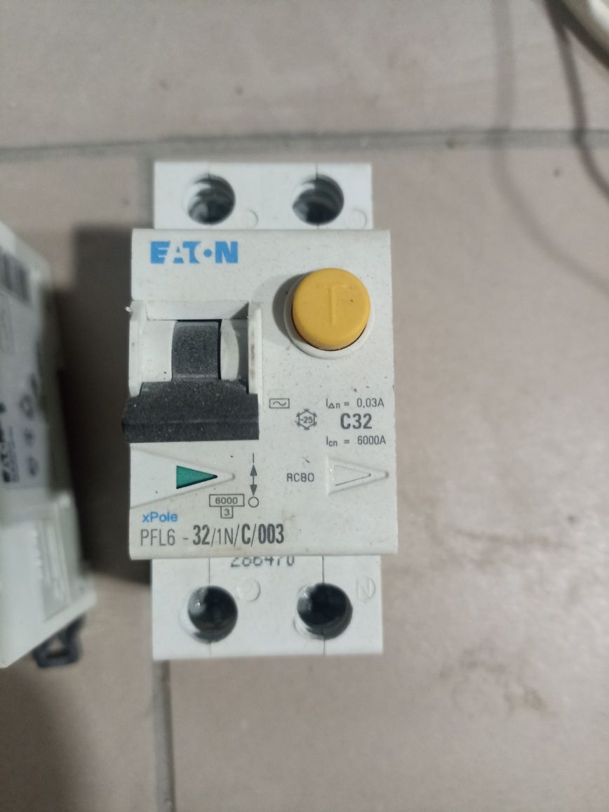 PFL6-32/1N/C/003 Eaton