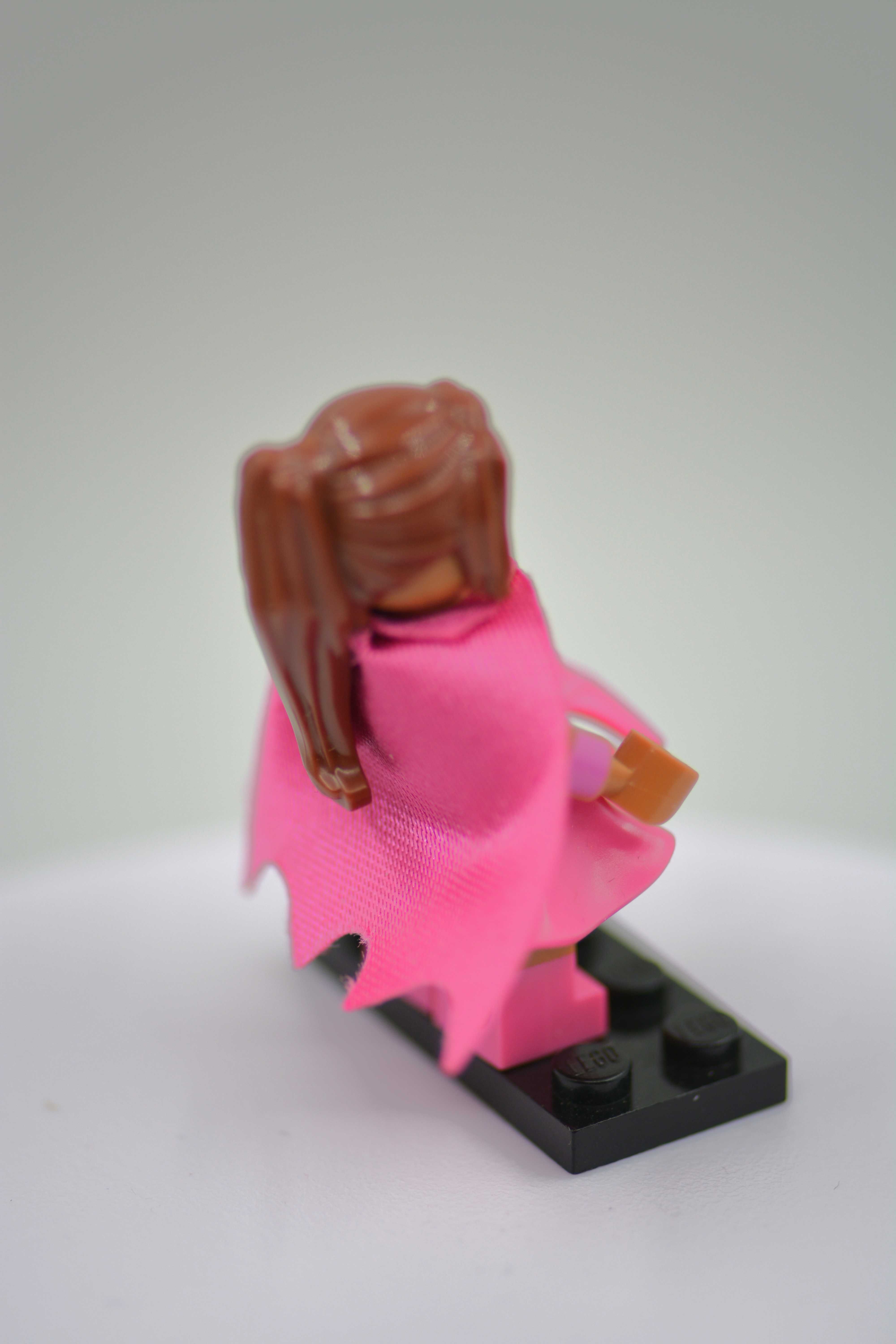 LEGO 71017 Minifigures -Seria BATMAN PINK BATGIRL