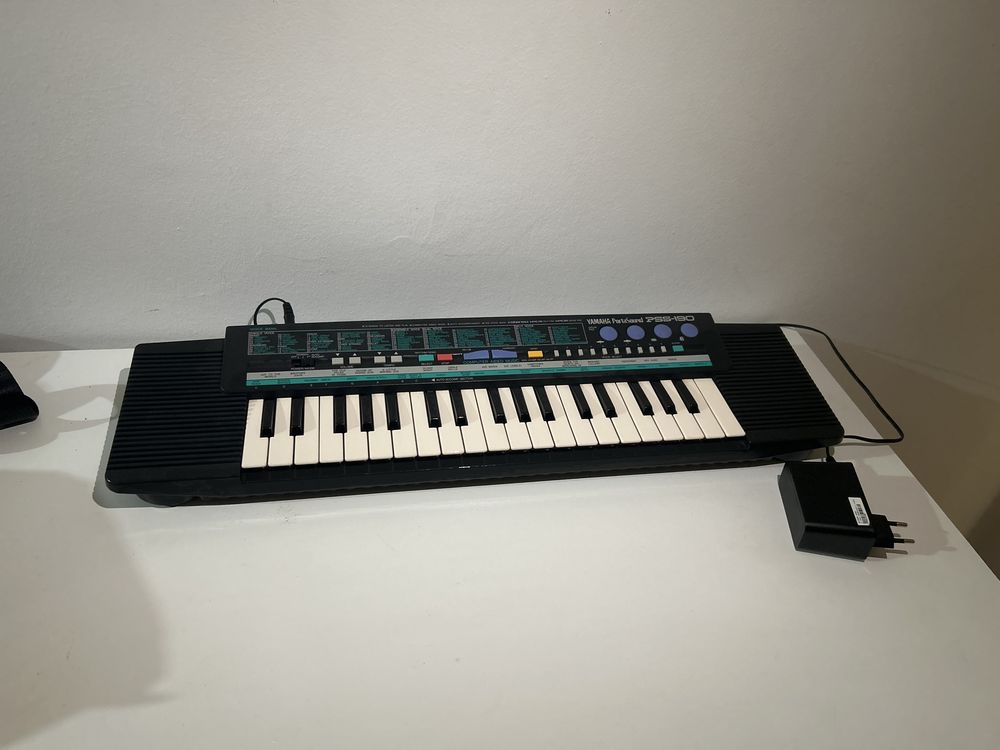 YAMAHA PortaSound PSS-190