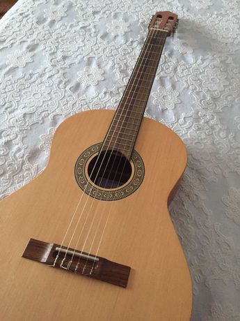 Guitarra Clássica - Lusitana GC200 OP