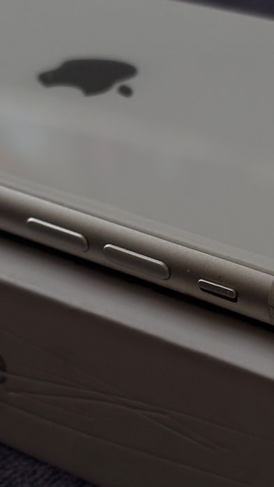 Iphone 11 sem sinais de uso