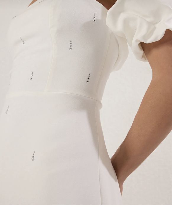 Неймовірна сукня міді з камінцями