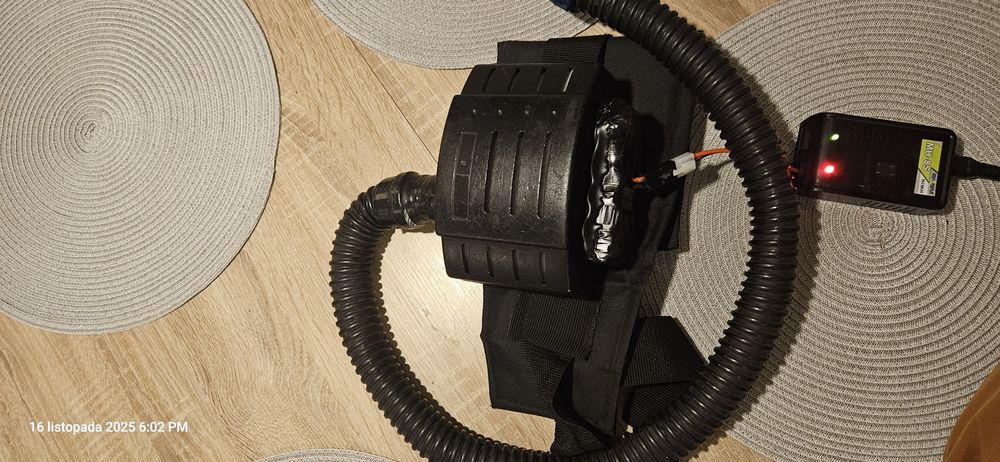 Maska do spawania z nadmuchem