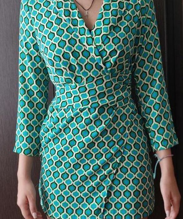 Красиве плаття красивого забарвлення,розмір m-l