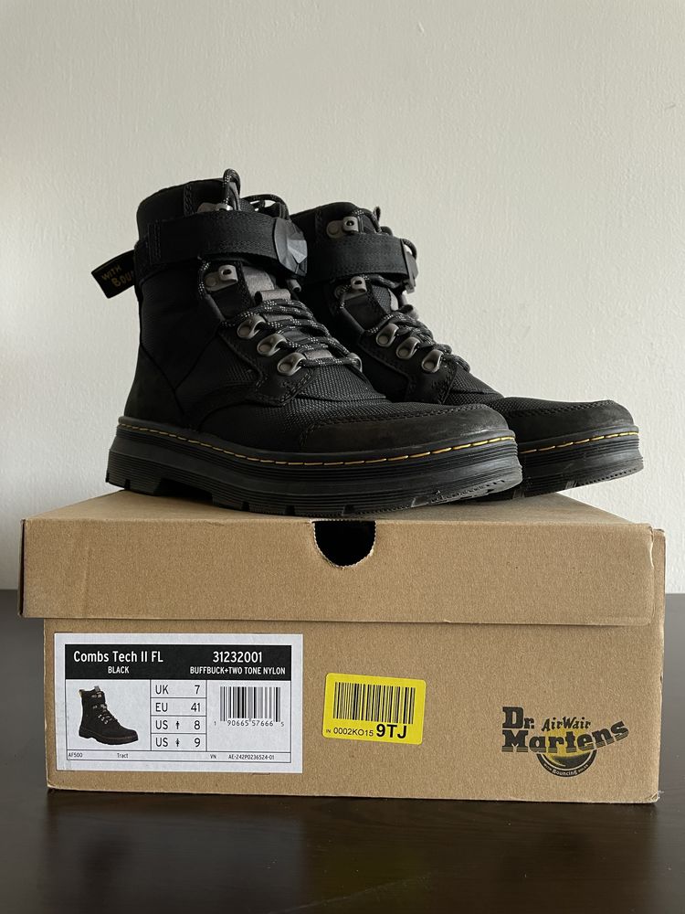 Dr Martens Combs Tech II FL