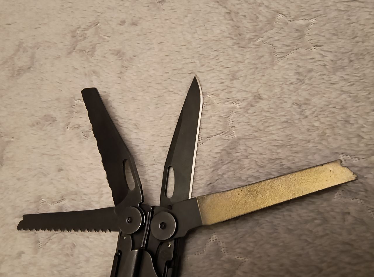 Мультитул Leatherman WAVE PLUS BLACK синтетичний чохол Molle.