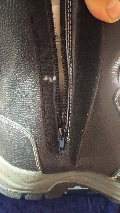 Сапожки зимні робочі.