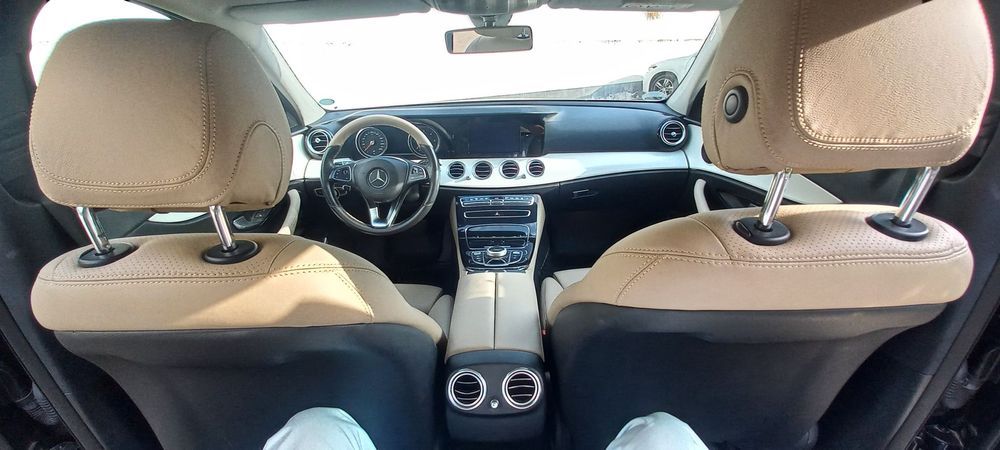 Mercedes-Benz E 200 d T 9G-TRONIC