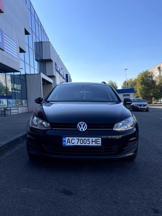 Volkswagen Golf Vll