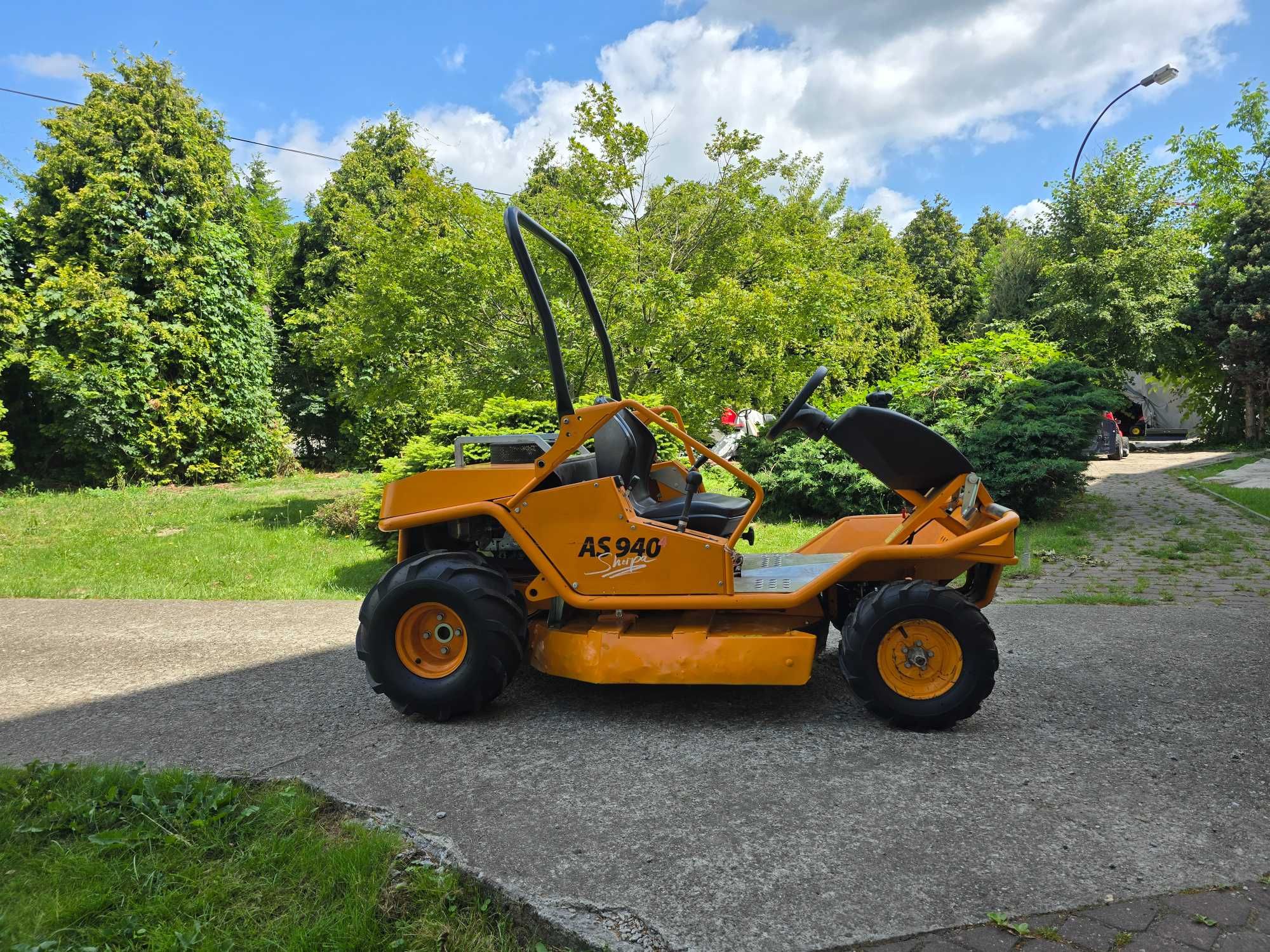 Traktorek kosiarka KARCZOWNICA 4x4 AS 940 Sherpa 27KM v-ka Super Stan