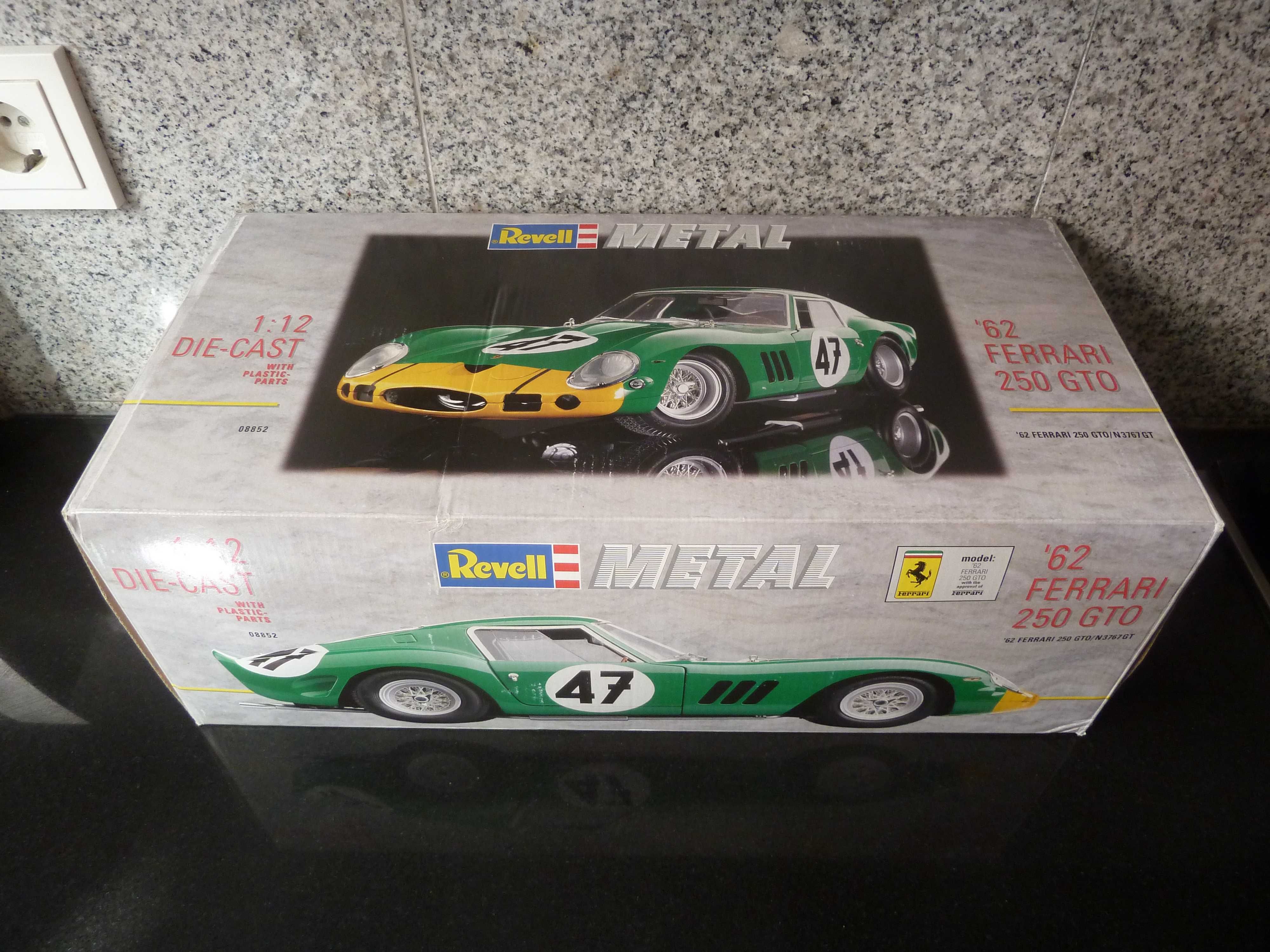 1:12 Revell, Ferrari 250 GTO, 1962, AutoArt, Minichamps