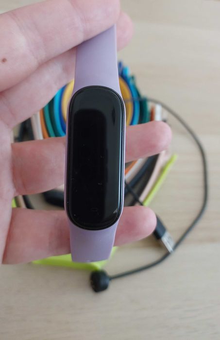 Smartwatch AMAZFIT band 5 +13 opaskow Gratis!