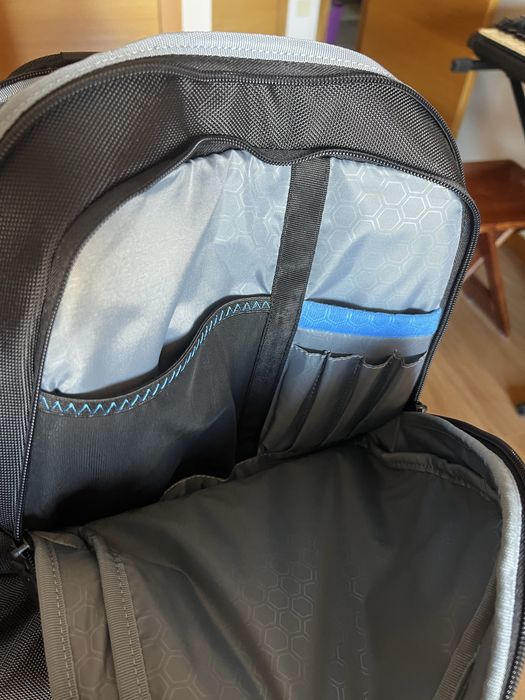 Mochila Dell EcoLoop Premier Backpack 15 - NOVA!
