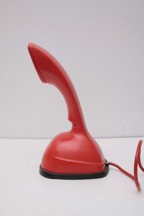 Ericofon Kobra- kolekcjonerski telefon stacjonarny, ikona designu.