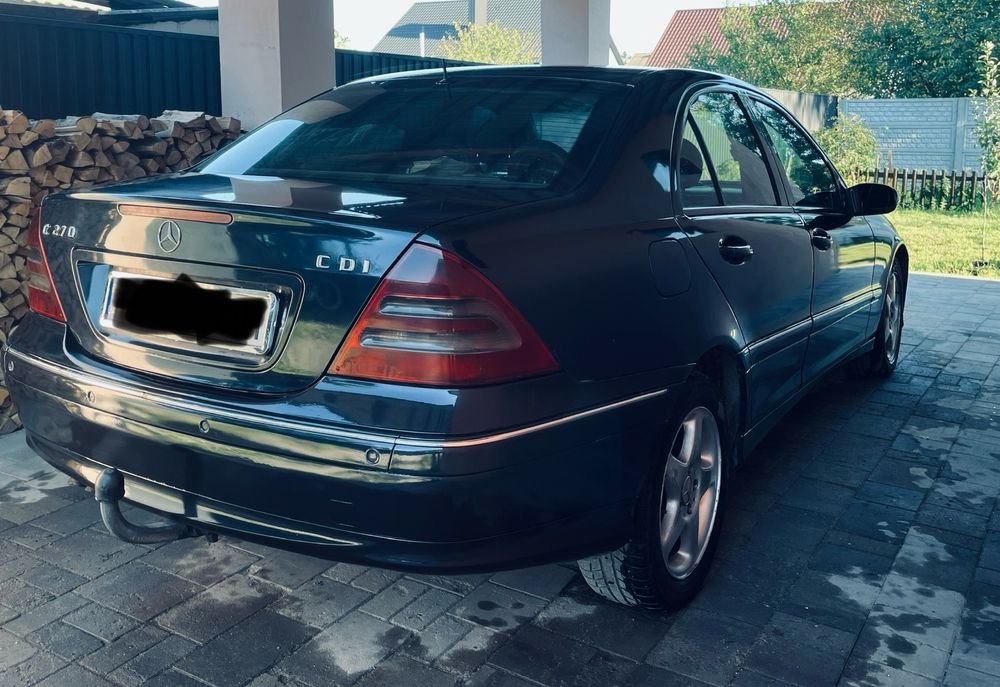 Mercedes-Benz C-Class 2003