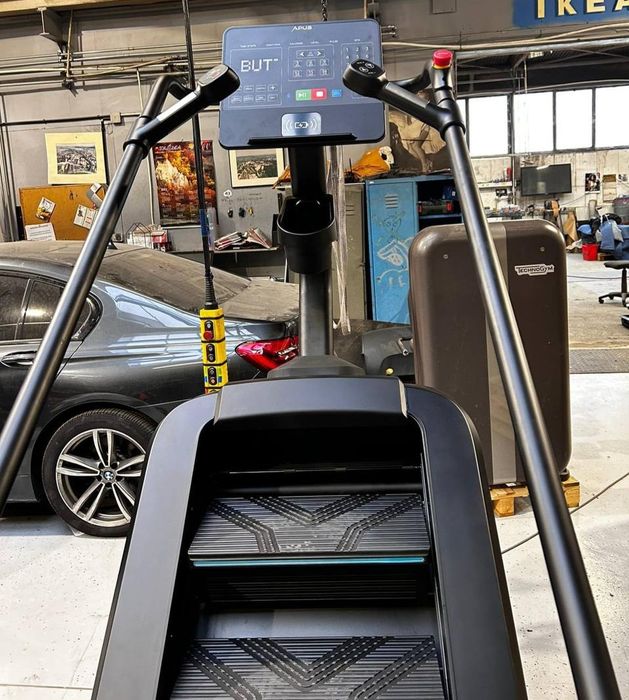 Професійні сходи степер Apus