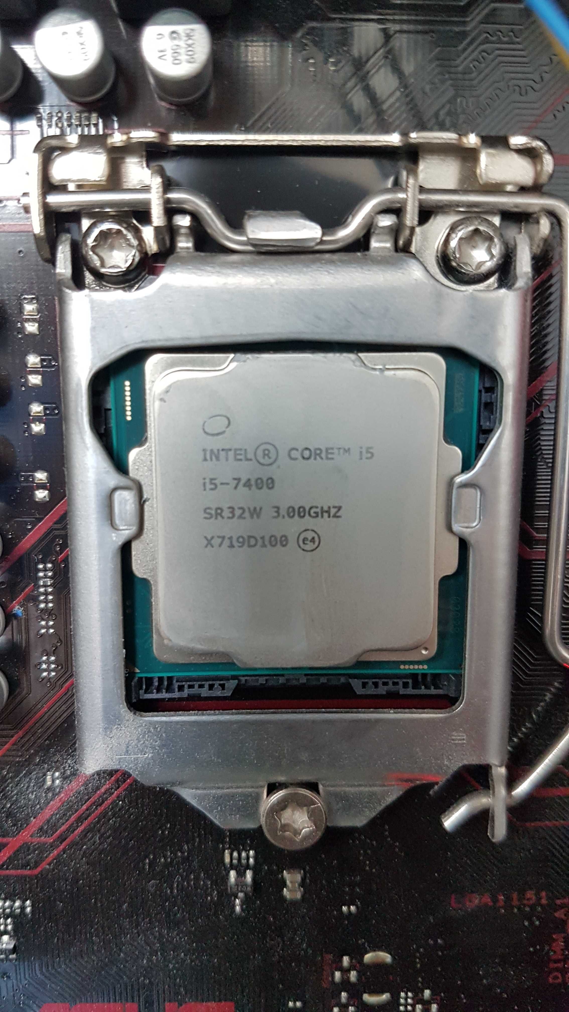 Płyta główna ASUS PRIME B250-PLUS+Gratis procesor i5 + kości DDR4 8GB