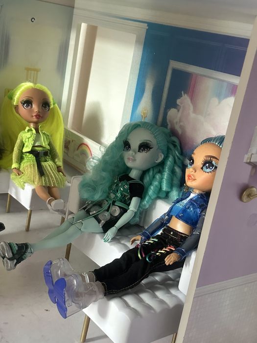 Domek rainbow high+13 lalek+szafa